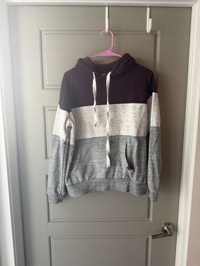 Doublju Women's Burgundy, White & Gray Colorblock Pullover Hoodie